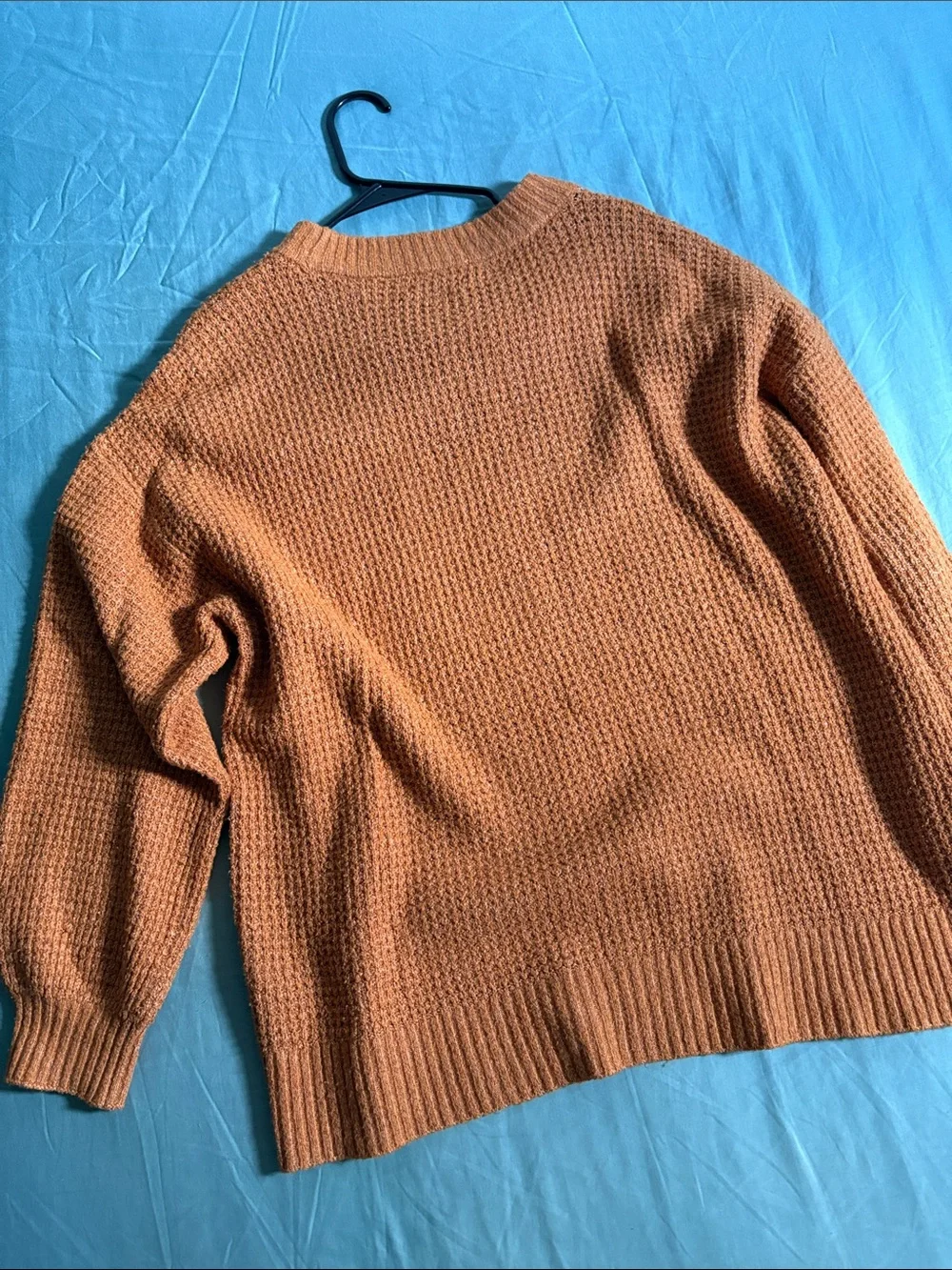 American Eagle Outfitters Women's Crewneck Sweater in burnt orange